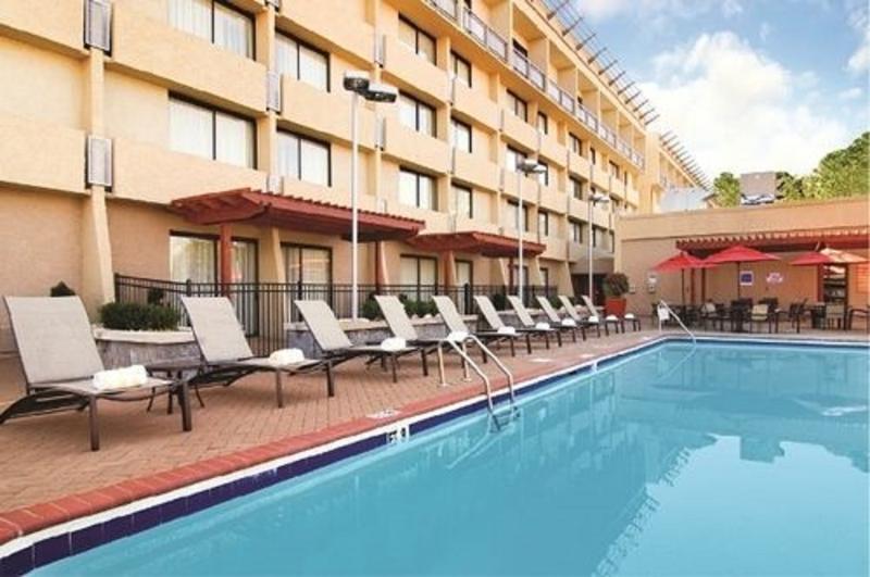 Doubletree By Hilton Atlanta Northeast/Northlake Tucker Extérieur photo